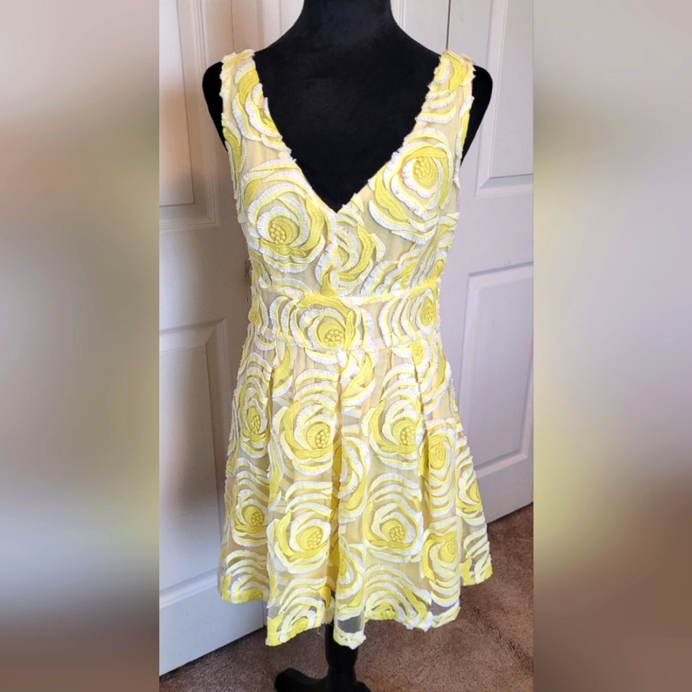 Luxxel Yellow & White Floral Dress Size M